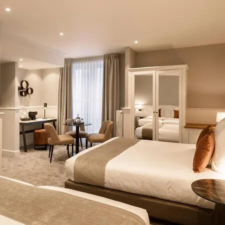 Dukes' Academie - By Dukes' Collection 4*