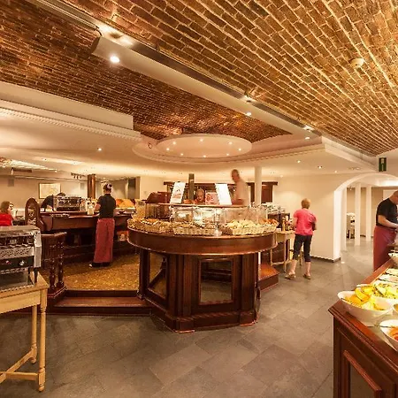 Dukes' Academie - By Dukes' Collection Hotell Brygge